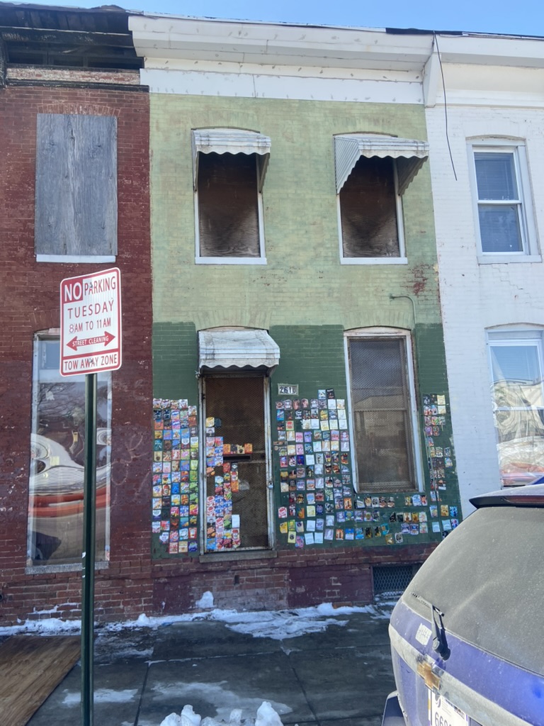 2610 Woodbrook Ave before renovation